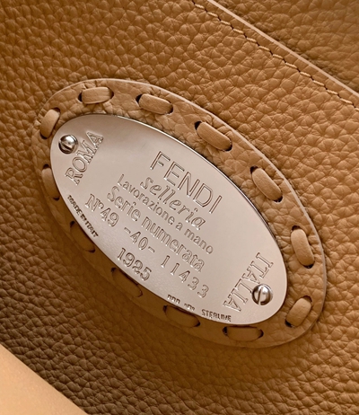フェンディバッグ素材ディテール